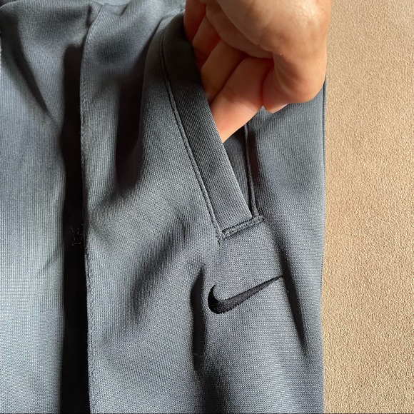 Nike Track Suit - Charcoal Gray and Magenta - Picture 9 of 12